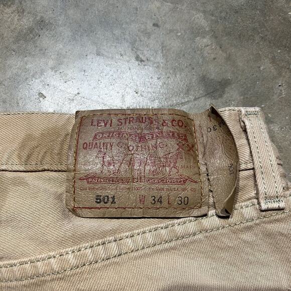 Vintage 90s Levi's 501xx Tan Straight Cut Jeans 32x30 - Picture 4 of 4